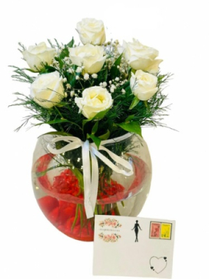 Akvaryum Vazoda 7`li Beyaz Gül