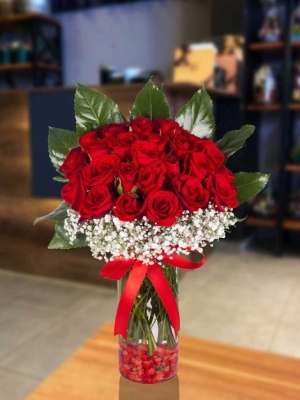 Paşabahçe Vazoda 21`li Kırmızı Gül