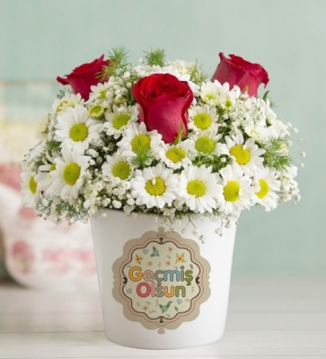 Geçmiş Olsun Vazolu 3 Kırmızı Gül ve Papatya Aranjmanı
