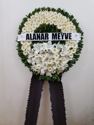 Beyaz Gerberalar Tek Katlı Çelenk