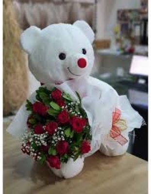 Sevimli Ayıcık ve 15 Gül Buketi